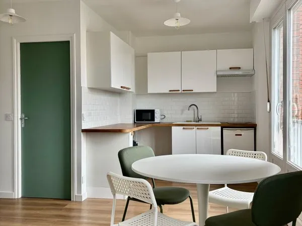 T2 MEUBLÉ 37 m² - LOOS - RÉSIDENCE LAENNEC - PROCHE CHU - GARAGE + CAVE