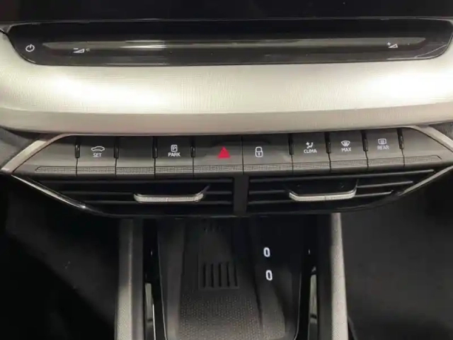 Skoda Octavia combi 1.5 tsi hybrid 150 ch act dsg7 — photo 24