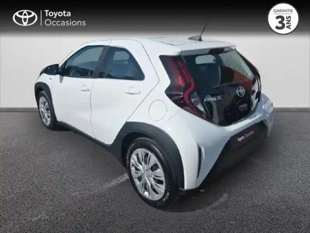 Toyota Aygo X 1.0 vvt-i 72ch dynamic my24 — photo 2