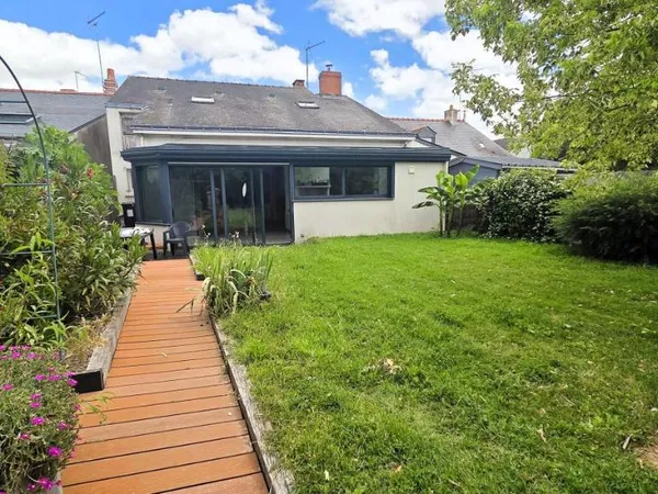 Maison 6 pièces 142 m²