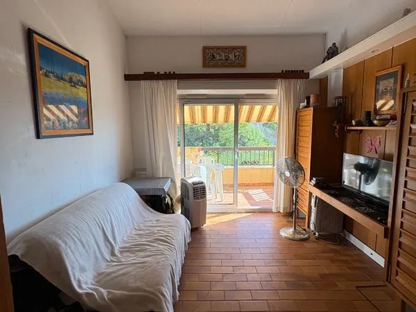 Appartement face au port des Issambres