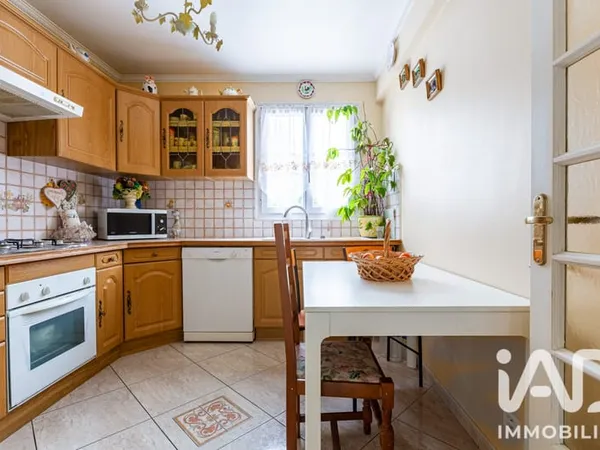 Maison 5 pièces 76 m²