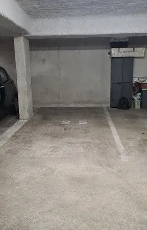 A saisir place de Parking - Olivet 45160 · Quartier de l'Archette - Résidence sécurisée et calme