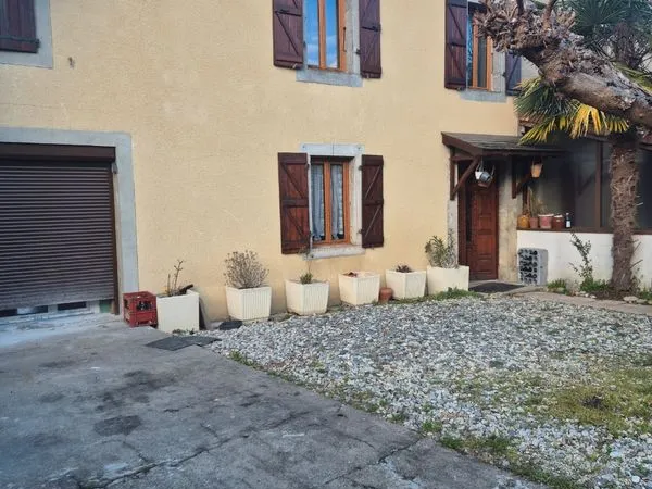 Vends maison de village