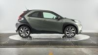 Toyota Aygo X 1.0 VVT-i 72ch Design S-CVT MY23 — photo 4