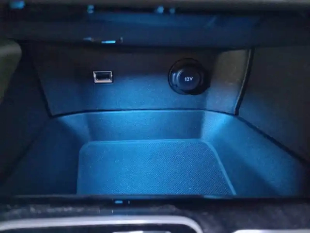 Peugeot 3008 bluehdi 130ch s&amp;s eat8 — photo 29