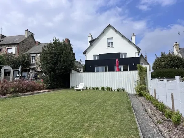 Maison 7 pièces 151 m²