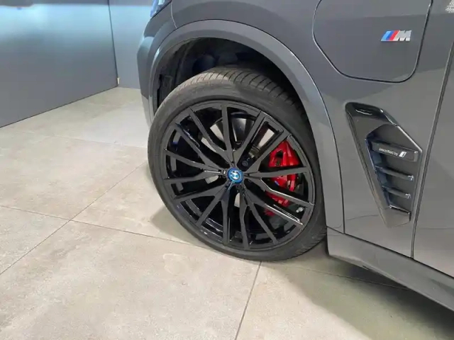 Bmw X5 xdrive50e 489ch m sport — photo 8
