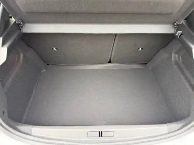 Peugeot 208 hybrid 110 ch e-dcs6 — photo 6