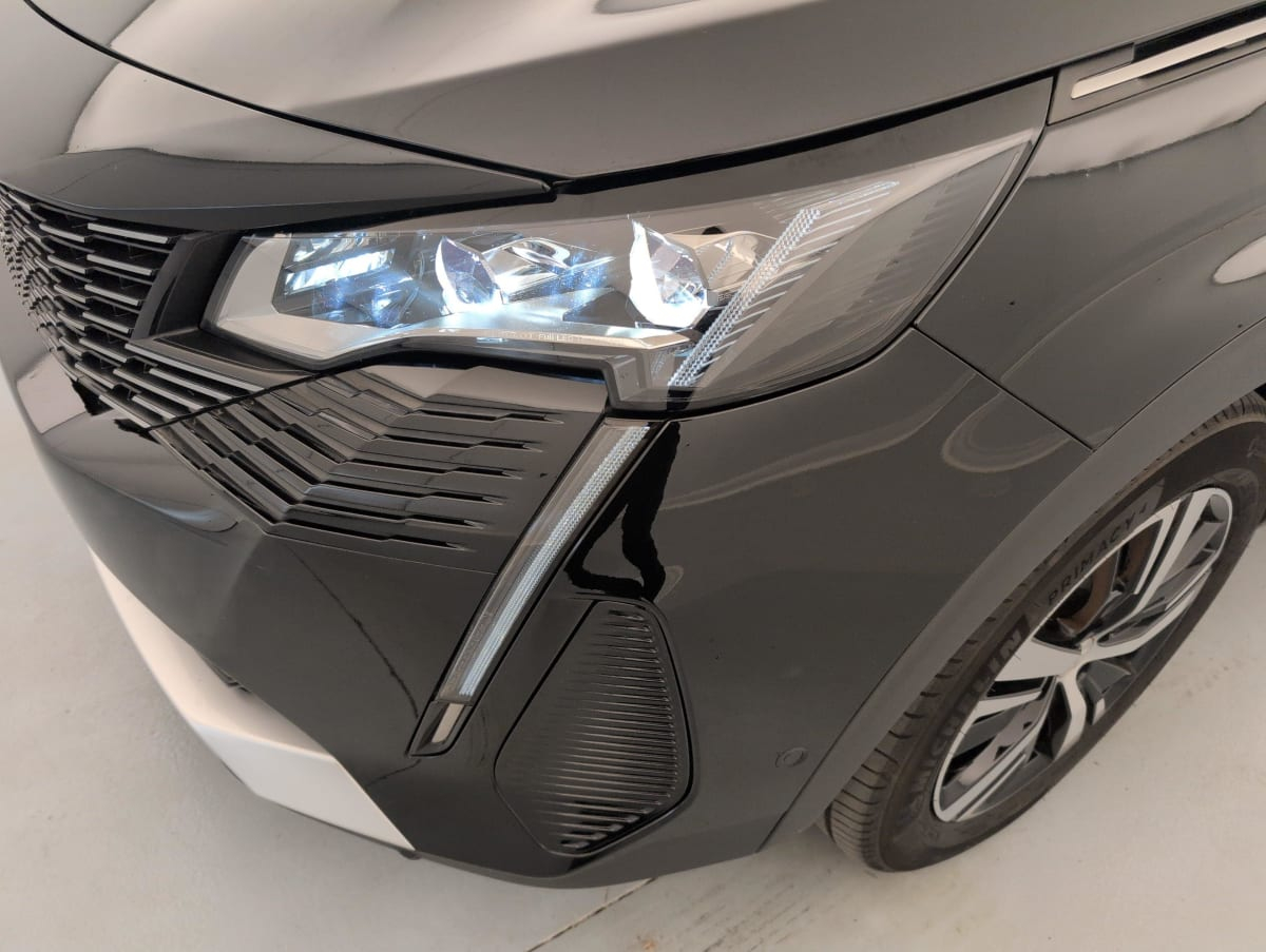Peugeot 5008 — photo 21