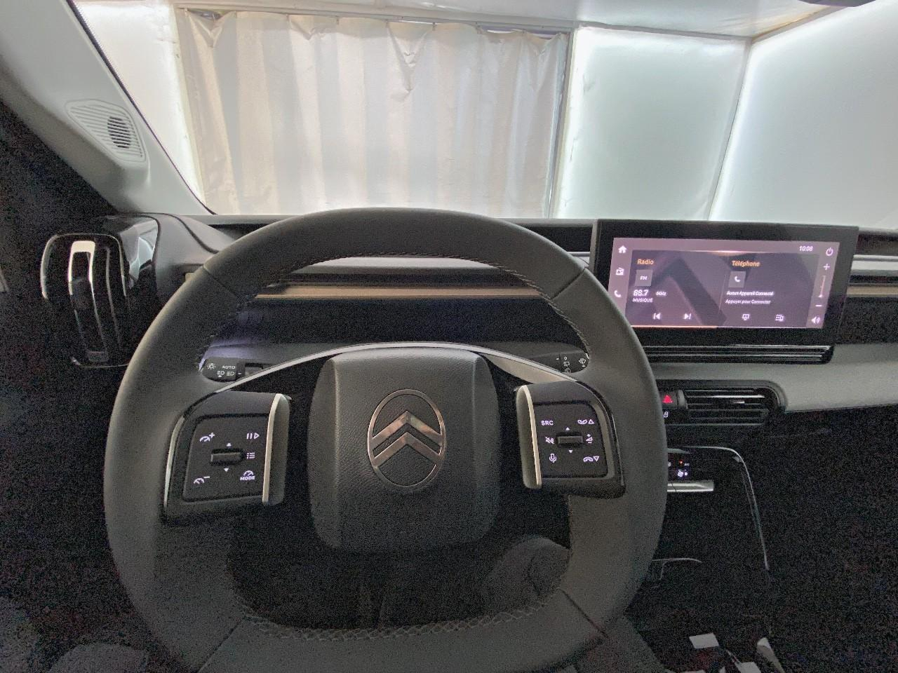 Citroën C3 Aircross hybride 145 ch aut plus — photo 12