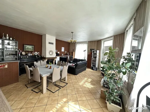 Maison 5 pièces 135 m²