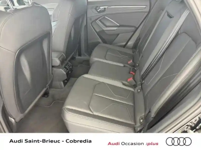 Audi Q3 sportback 35 tfsi 150ch s line s tronic 7 — photo 6
