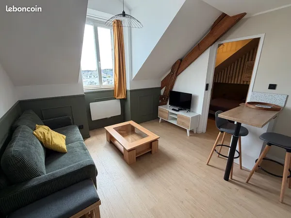 🌟 T1 Bis meublé design de 25m² rénové - Vue toits de Nantes & Proche Tram 1 & Ecole Audencia