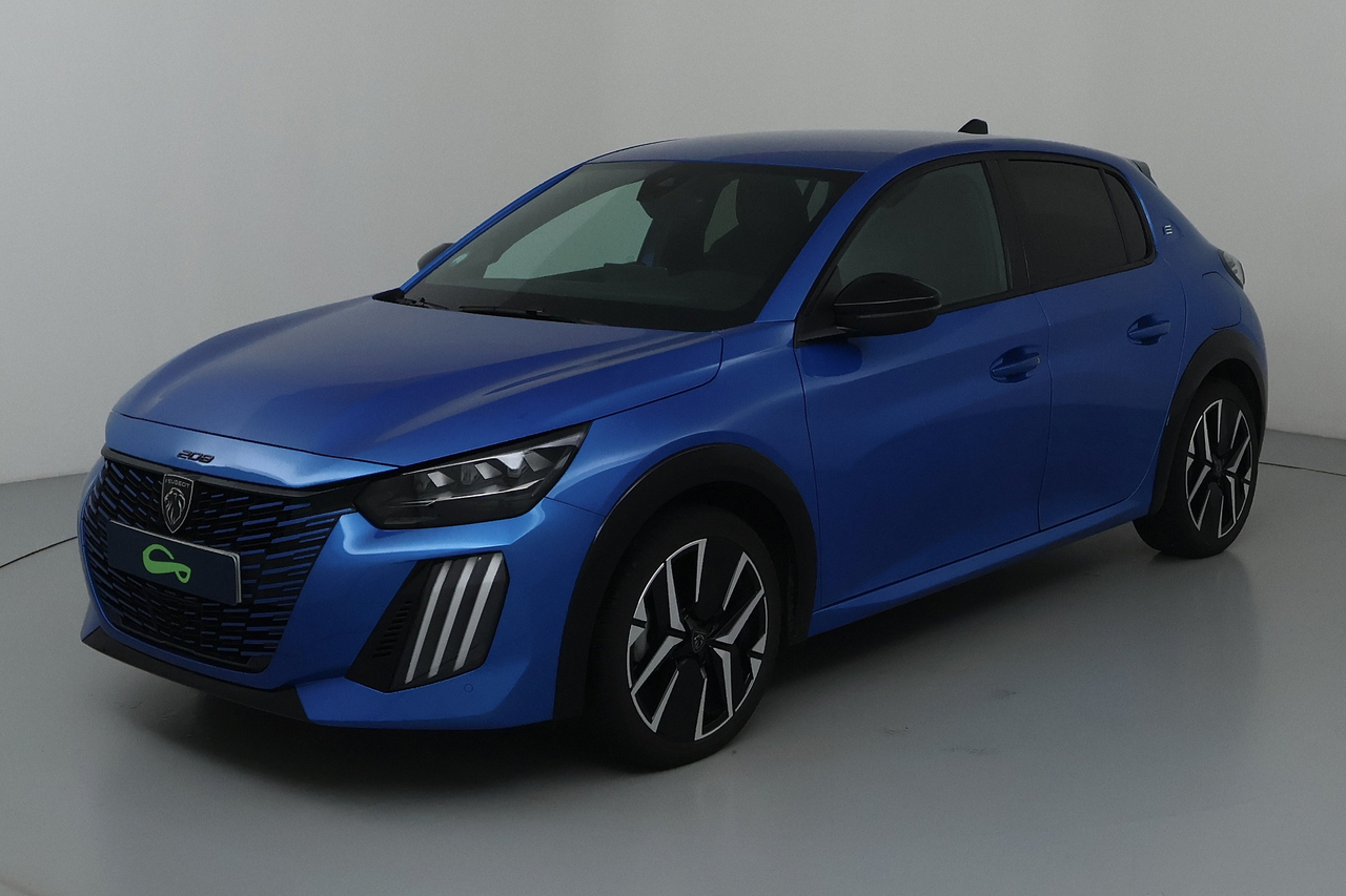 Peugeot 208 — photo 1