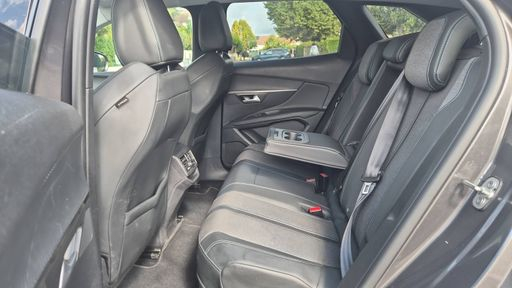 Peugeot 3008 1.6 THP 300 Hybrid4 EAT8 - Allure Pack – 2021 – 98045 km – Hybride rechargeable – Boîte Automatique — photo 24