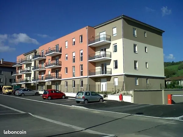 Garage / box 20 m² SAINTE FOY L'ARGENTIERE