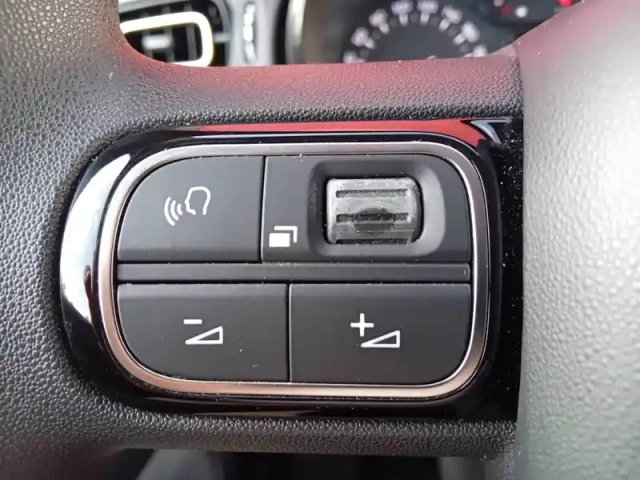 Citroën C3 puretech 83 s&amp;s bvm5 — photo 24