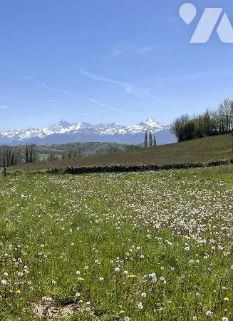 Terrain 2100 m²