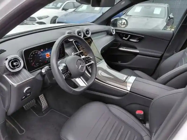 Mercedes Glc 300 de 4matic amg line — photo 35