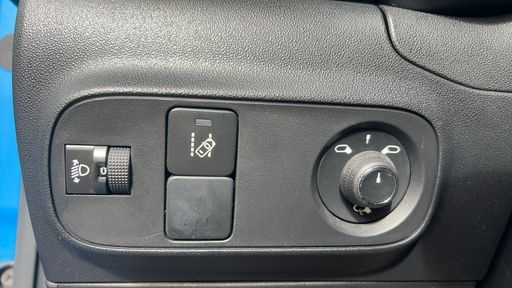 Citroen C3 1.2 PureTech 83 - Feel – 2018 – 58065 km – Essence – Boîte Manuelle — photo 6