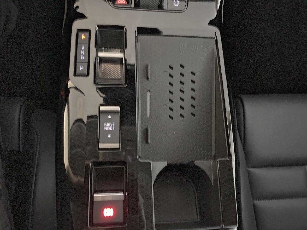 Citroën C5 Aircross hybride 145 ch e-dcs6 max — photo 17