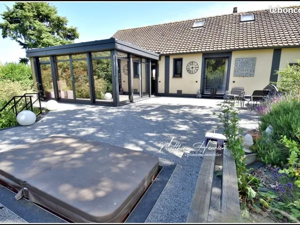 Maison de village 6 pièces 120 m²