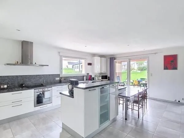 Maison 4 pièces 146 m²