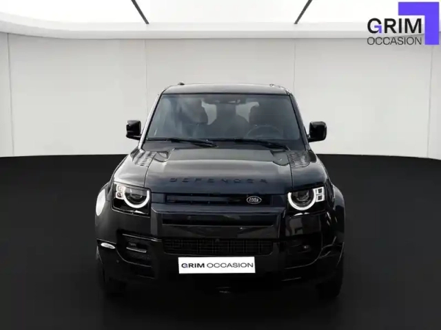 Land Rover Defender 110 p400e phev bva8 x-dynamic — photo 18