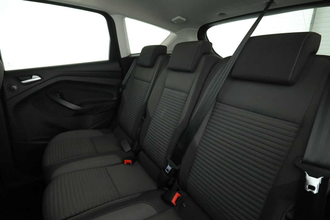 Ford C-Max 1.5 TDCi Titanium PowerShift — photo 13