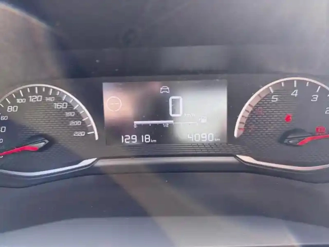 Peugeot 208 puretech 75 s&amp;s bvm5 active — photo 21