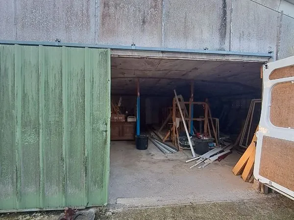 Local d’activité et entrepôt Location Ploufragan 250m² 400€