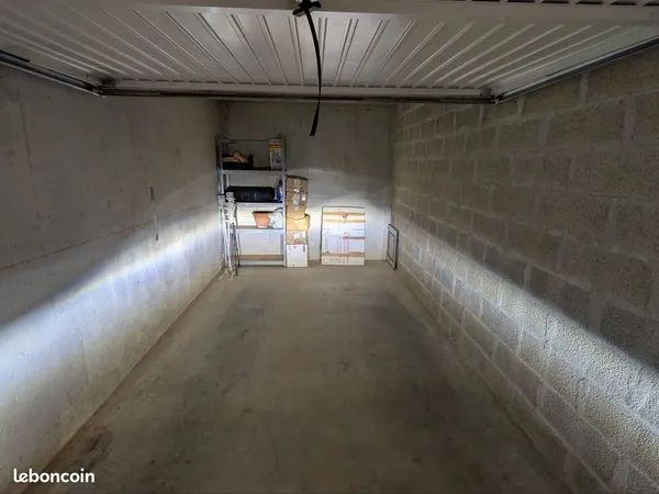 Garage fermé