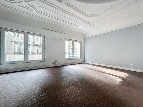 Bureaux 51 m²