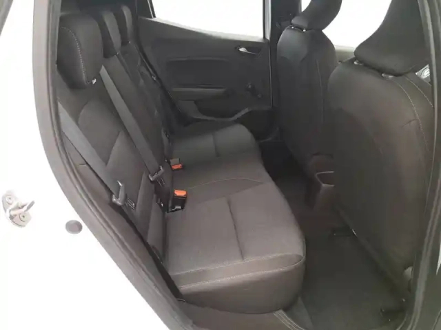 Renault Clio tce 90 — photo 21
