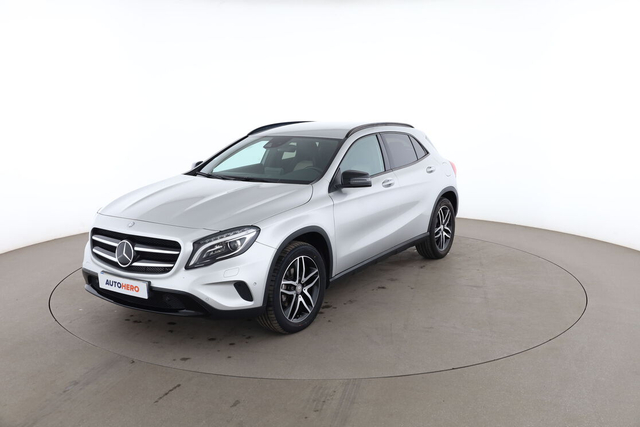 Mercedes-Benz GLA 220 d Sensation 4Matic 7G-DCT