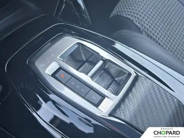 Peugeot 2008 electrique 136 ch — photo 23