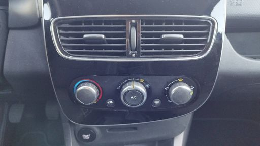Renault Clio 1.5 dCi 90 - Business – 2019 – 152952 km – Diesel – Boîte Manuelle — photo 17