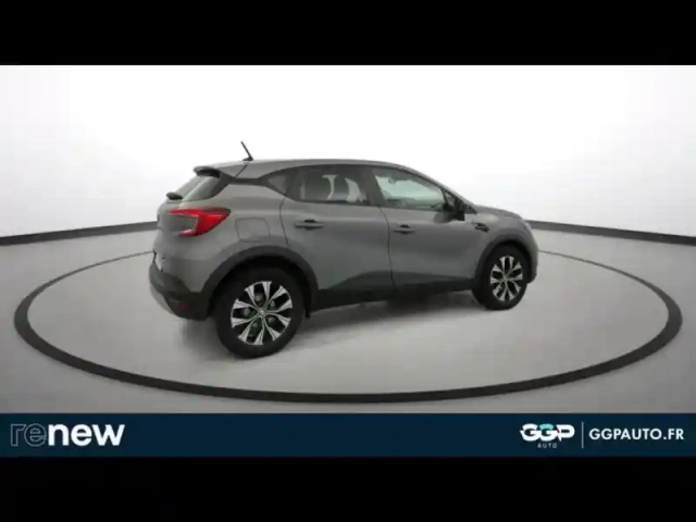Renault Captur 1.0 tce 90ch evolution — photo 8