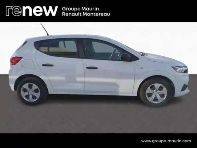 Dacia Sandero 1.0 sce 65ch essential -24 — photo 5