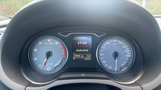 Audi S3 Limousine 2.0 TFSI 300 Quattro S-Tronic 6 - . – 2015 – 139838 km – Essence – Boîte Automatique — photo 28