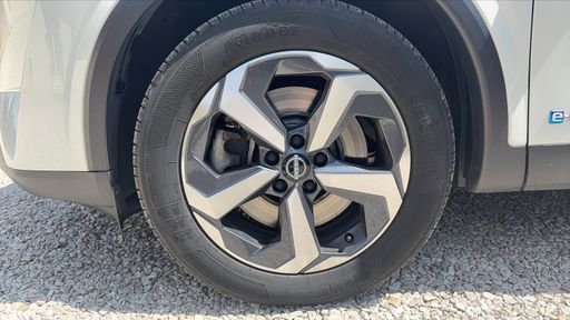 Nissan Qashqai e-Power 1.5 DIG-T 190 Hybrid X-Tronic - N-Connecta – 2023 – 50201 km – Hybride essence – Boîte Automatique — photo 16