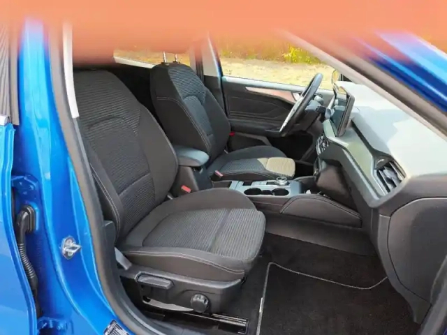 Ford Focus 1.5 ecoblue 115ch titanium x business bva8 — photo 11