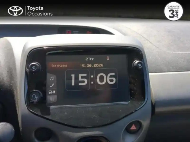 Toyota Aygo 1.0 vvt-i 72ch x-play 5p my19 — photo 15