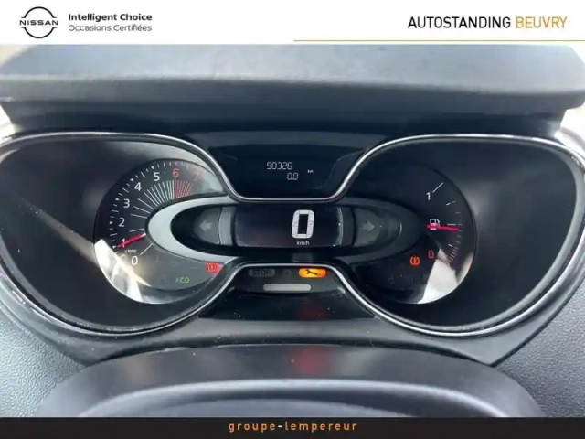 Renault Captur 0.9 tce 90ch stop&amp;start energy zen euro6 114g 2016 — photo 12