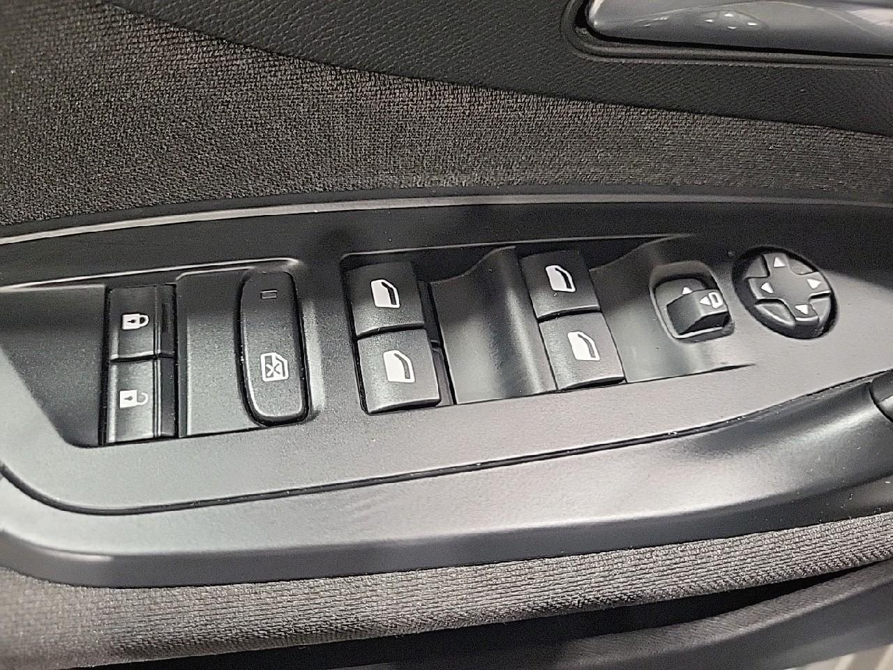 Peugeot 308 bluehdi 130ch s&s eat8 active pack — photo 23