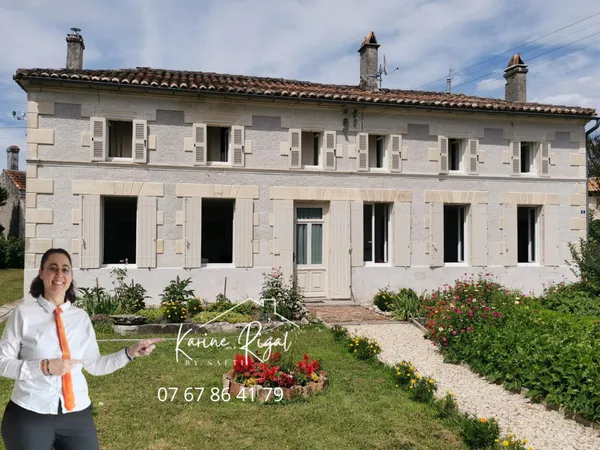 Maison 200 m², 4 chambres,Piscine chauffée,Terrain 1313 m² ,Au calme