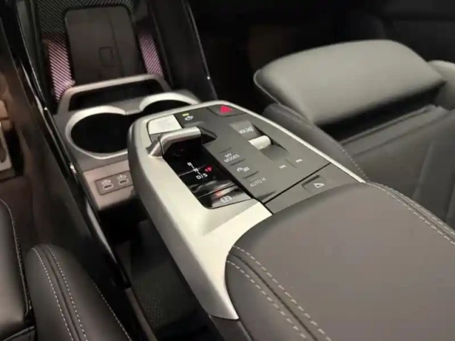 Bmw X1 sdrive18d 150ch m sport — photo 15