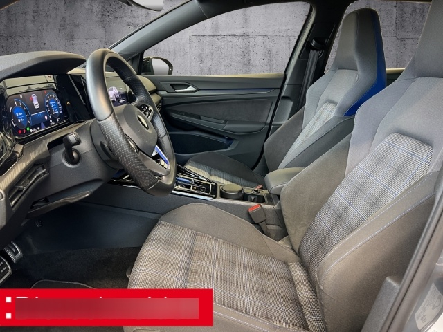 Volkswagen Golf 8 — photo 6