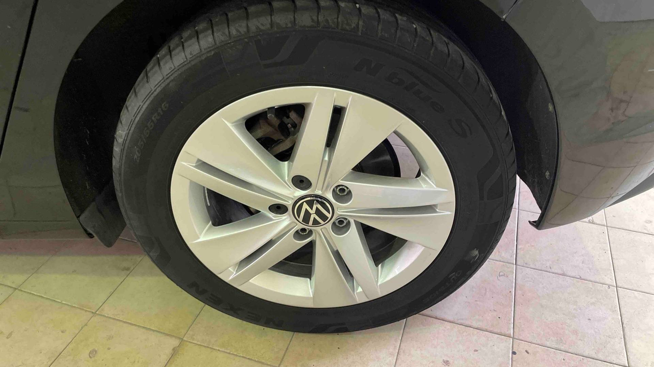 Volkswagen Golf 2.0 TDI SCR 115 BVM6 — photo 26